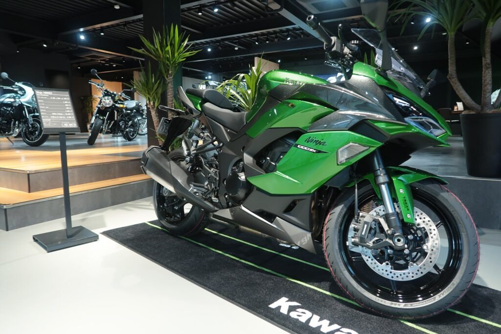 Kawasaki Ninja 1000SX motosiklet fotoğrafı