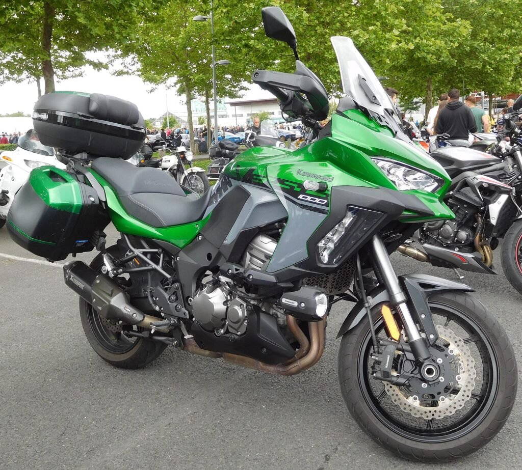 Kawasaki Versys 1000 motosiklet fotoğrafı