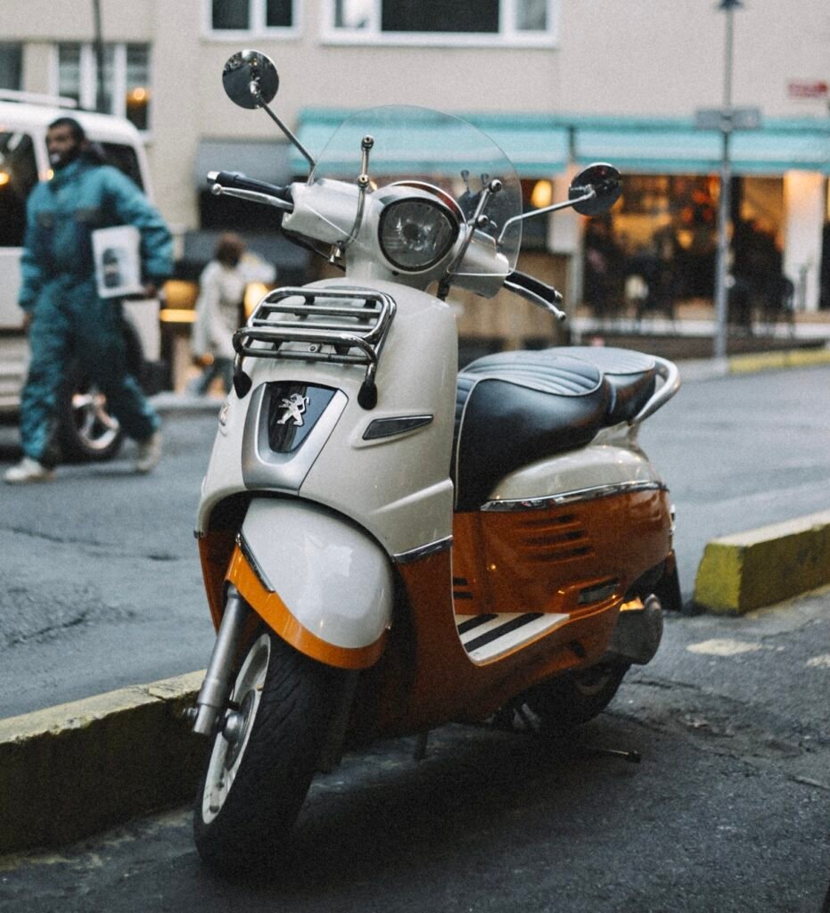 Peugeot Django 125 motosiklet fotoğrafı