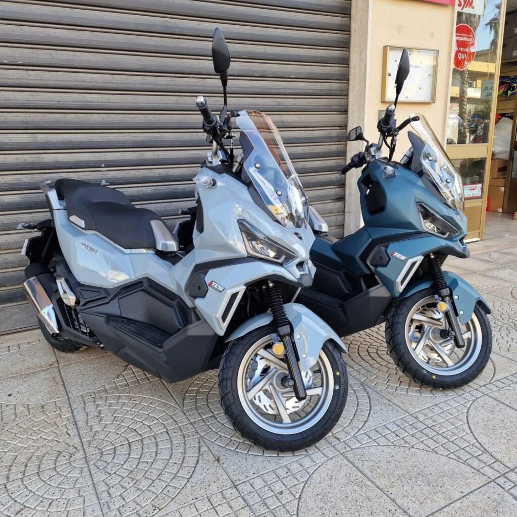 SYM ADX 125 motosiklet fotoğrafı