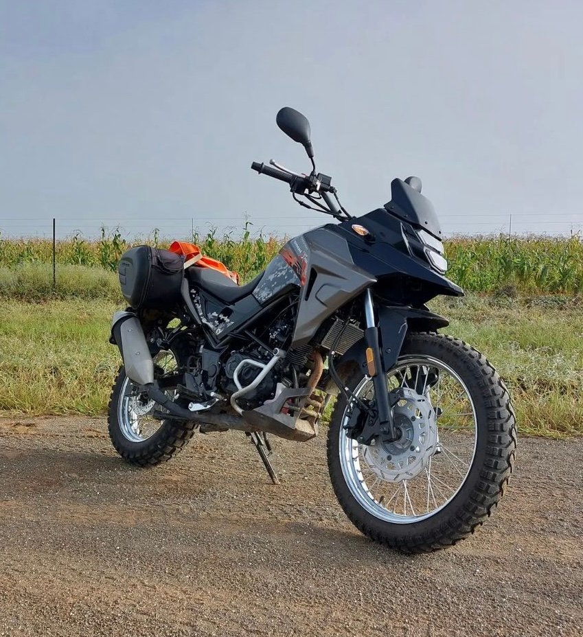 SYM NH T 200 motosiklet fotoğrafı