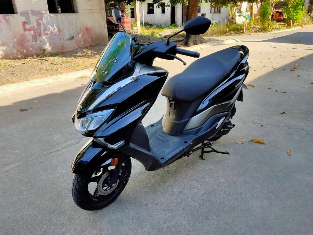 Suzuki Burgman Street 125 motosiklet fotoğrafı
