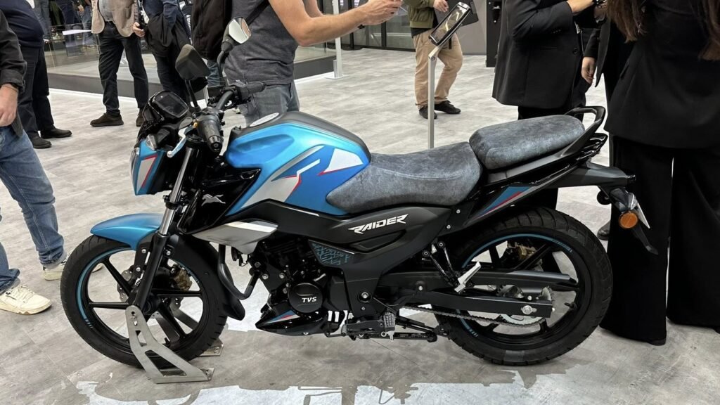 TVS Raider 125 motosiklet fotoğrafı