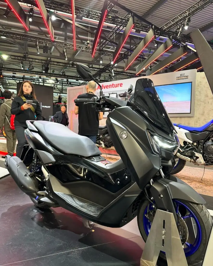 Yamaha NMAX 125 motosiklet fotoğrafı